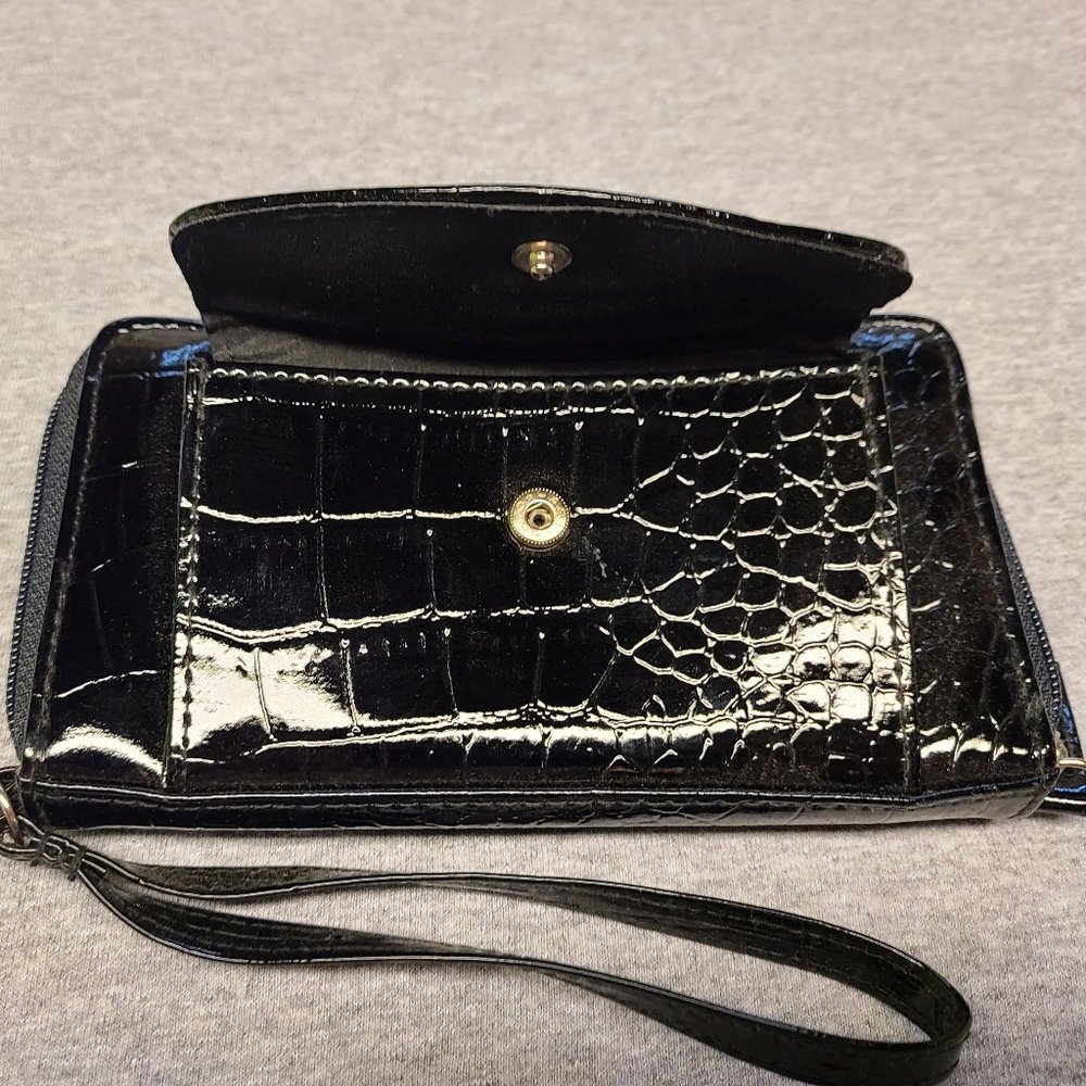 Little black Clutch
